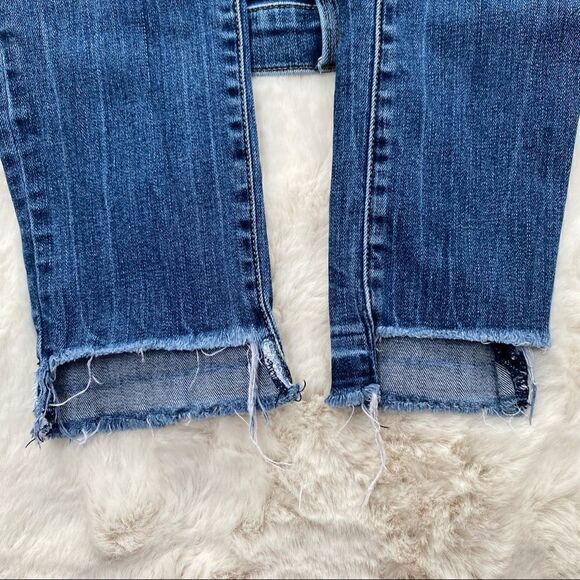 J Brand Raw Edge Asymmetrical Hem Medium Wash Skinny Jeans 25 - Picture 7 of 13